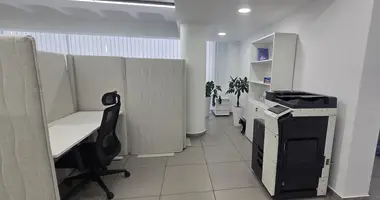 Офис 824 м² в муниципалитет Лимасол, Кипр