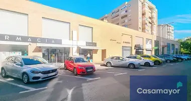 Commercial property 270 m² in Alicante, Spain