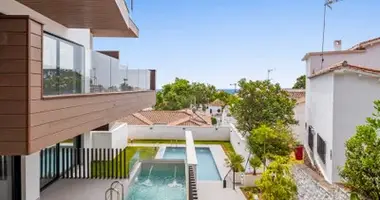 2 bedroom apartment in Torremolinos, Spain