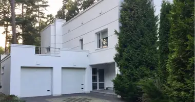 Dom 5 pokojów w Ainazi, Łotwa
