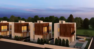 Casa 3 habitaciones en Kryevidh, Albania