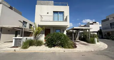 3 bedroom villa in Kissonerga, Cyprus