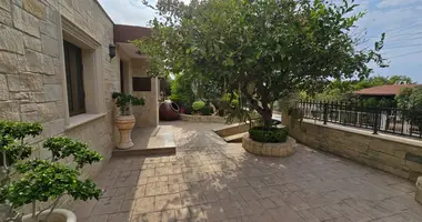 Casa 3 habitaciones en Demos Agiou Athanasiou, Chipre