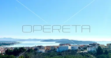 Plot of land in Grad Vodice, Croatia