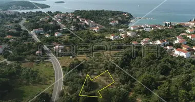 Участок земли в Zdrelac, Хорватия