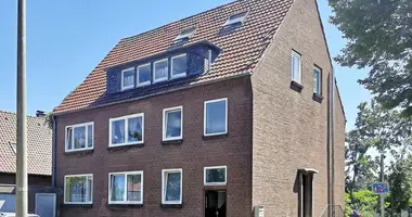 Miethaus 436 m² in Emmerich am Rhein, Deutschland