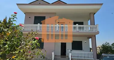 Haus 4 zimmer in Sallmonaj, Albanien