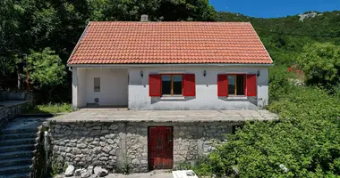 2 bedroom house in Montenegro