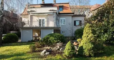 Villa 4 bedrooms in City of Zagreb, Croatia