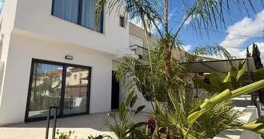 Haus 3 Schlafzimmer in Germasogeia, Zypern