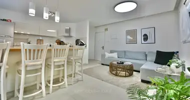 Apartamento 2 habitaciones en Tel-Aviv, Israel