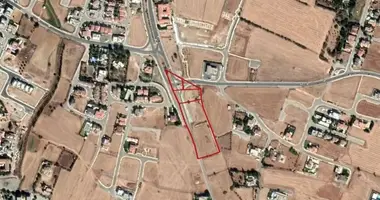 Terrain dans Lakatameia, Chypre