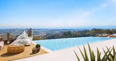 3 bedroom apartment in Benahavis, Spain