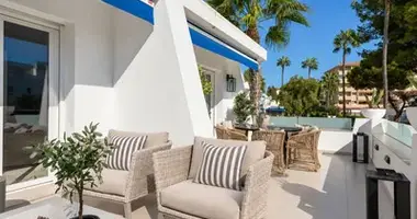 Wohnung 3 Schlafzimmer in San Pedro Alcantara, Spanien