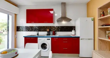 Villa 5 bedrooms in Torrevieja, Spain