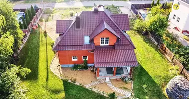 Casa en Scomyslicki sielski Saviet, Belarús