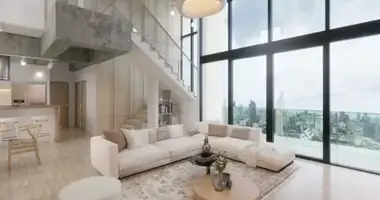 Condo 4 bedrooms in Bangkok, Thailand