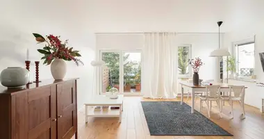 Квартира 2 комнаты в Познань, Польша