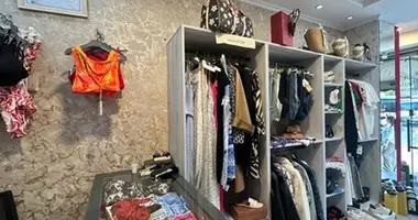 Shop 27 m² in Tirana Municipality, Albania