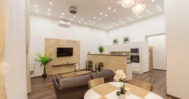 Квартира 3 комнаты в Будапешт, Венгрия