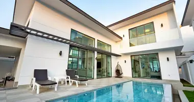 Haus 3 Schlafzimmer in Huai Yai, Thailand