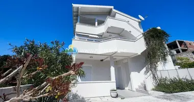 Haus 3 Schlafzimmer in Kunje, Montenegro