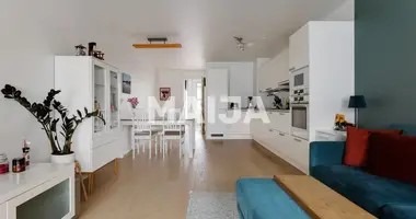 Apartamento 4 habitaciones en Helsinki sub region, Finlandia