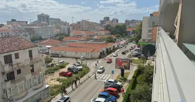 Квартира 2 спальни в Будва, Черногория