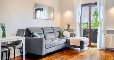 Nieruchomości komercyjne 73 m² w Czapury, Polska