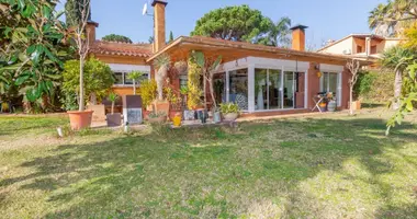 Villa in Abadin, Spanien