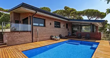 4 room house in Lower Empordà, Spain