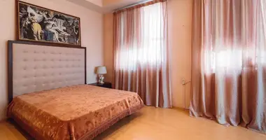 Mieszkanie 5 pokojów w Odessa, Ukraina