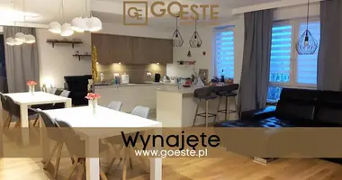 Appartement 4 chambres dans Smolice, Pologne