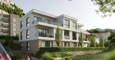 Grundstück in Dobrota, Montenegro
