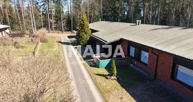 Adosado Adosado en Valkeakoski, Finlandia