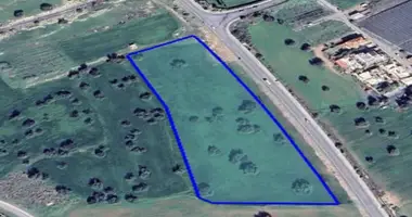 Участок земли в Като Полемидия, Кипр