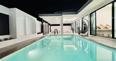 Maison 4 chambres dans Pattaya, Thaïlande