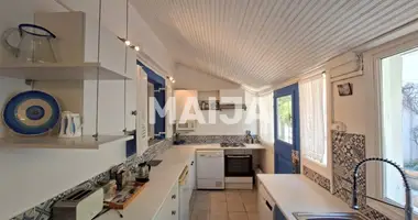 Casa en Kassiopi, Grecia