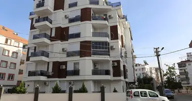 Wohnung 3 zimmer in Muratpasa, Türkei