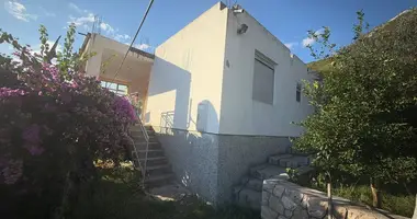 Dom 3 pokoi w Sutomore, Czarnogóra