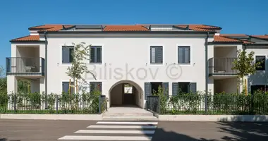 Квартира 2 комнаты в Opcina Sveti Filip i Jakov, Хорватия