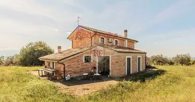 Villa 4 habitaciones en Penne, Italia