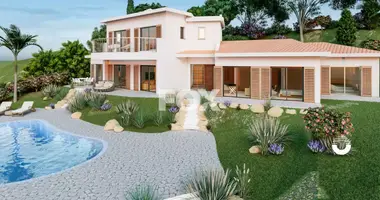 5 bedroom apartment in Tsada, Cyprus