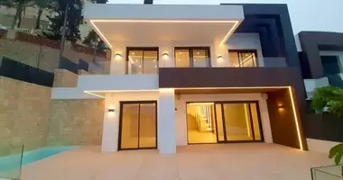 Duplex 4 bedrooms in Javea, Spain