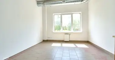 Oficina 38 m² en Kalodziscanski sielski Saviet, Belarús