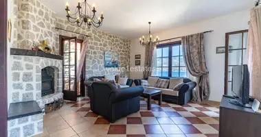 Villa 4 chambres dans Kostanjica, Monténégro