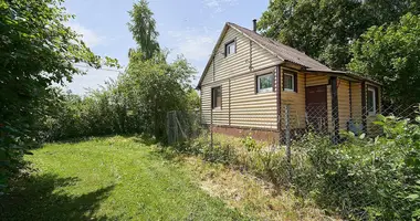 Casa en Piatryskauski sielski Saviet, Belarús
