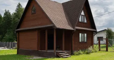 House in Lahojsk selsaviet, Belarus