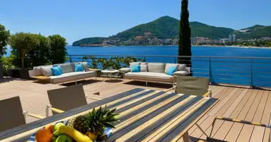 Wohnung 4 Schlafzimmer in Budva, Montenegro