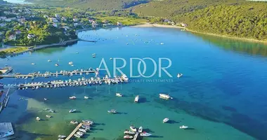 Terrain dans Kampor, Croatie